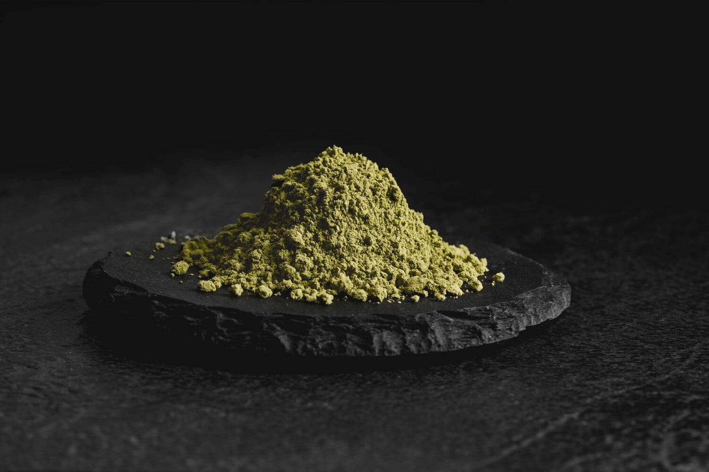 Best Kratom World Kratom Shop Deutschland Grün Weiß Rot Gold Kratom beste Qualität und Preis Powder